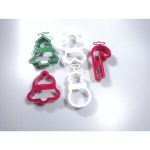 5 FoxRun Christmas Themed Plastic Cookie Cutters